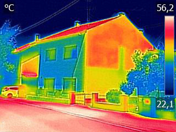 thermal imaging camera image used on a house to detect leaks